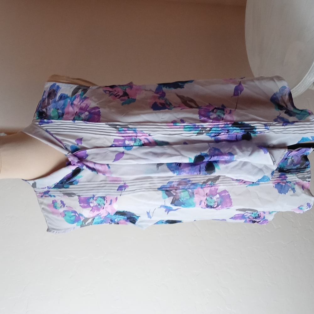 Liz Claiborne Sleeveless Blouse